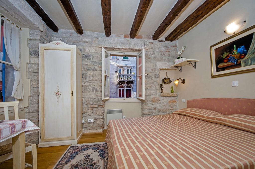 Residence Marco Polo Centro Storico Ρόβινι Εξωτερικό φωτογραφία