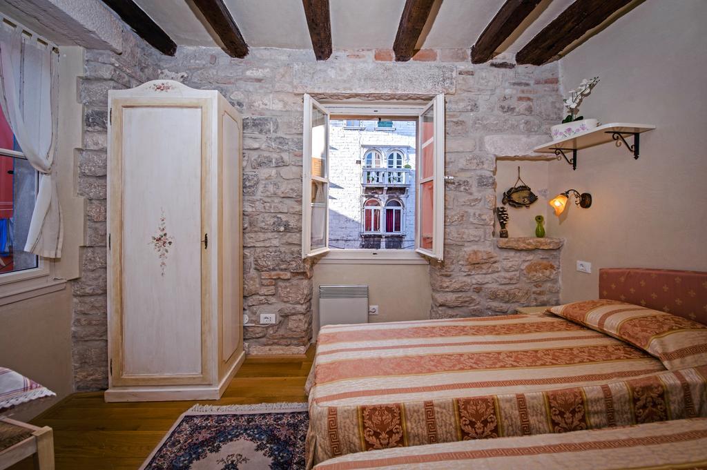 Residence Marco Polo Centro Storico Ρόβινι Εξωτερικό φωτογραφία